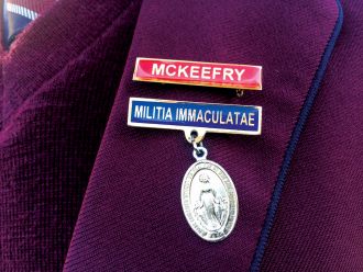 The badge of the M.I. in New Zealand's schools 1 news920